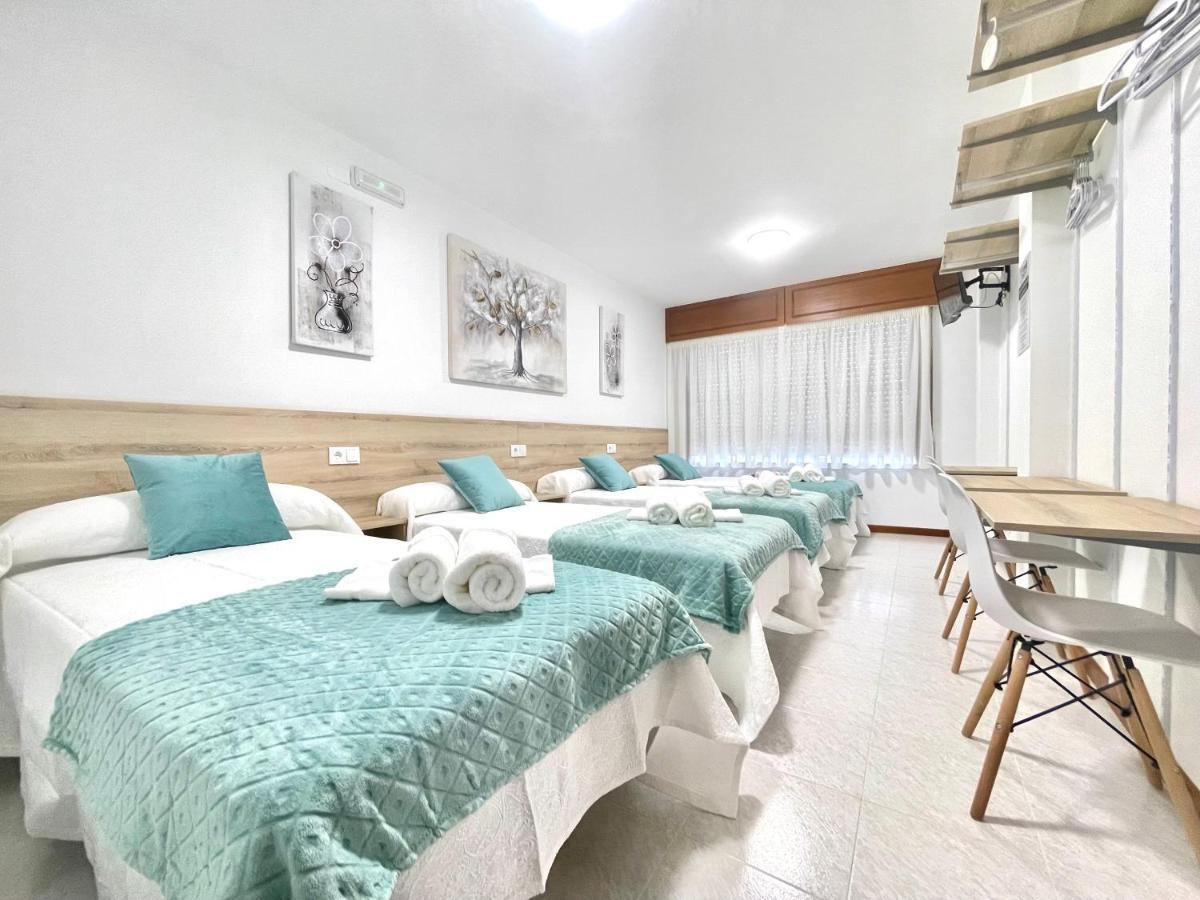 Pension O Camino Milladoiro Ames Exterior photo