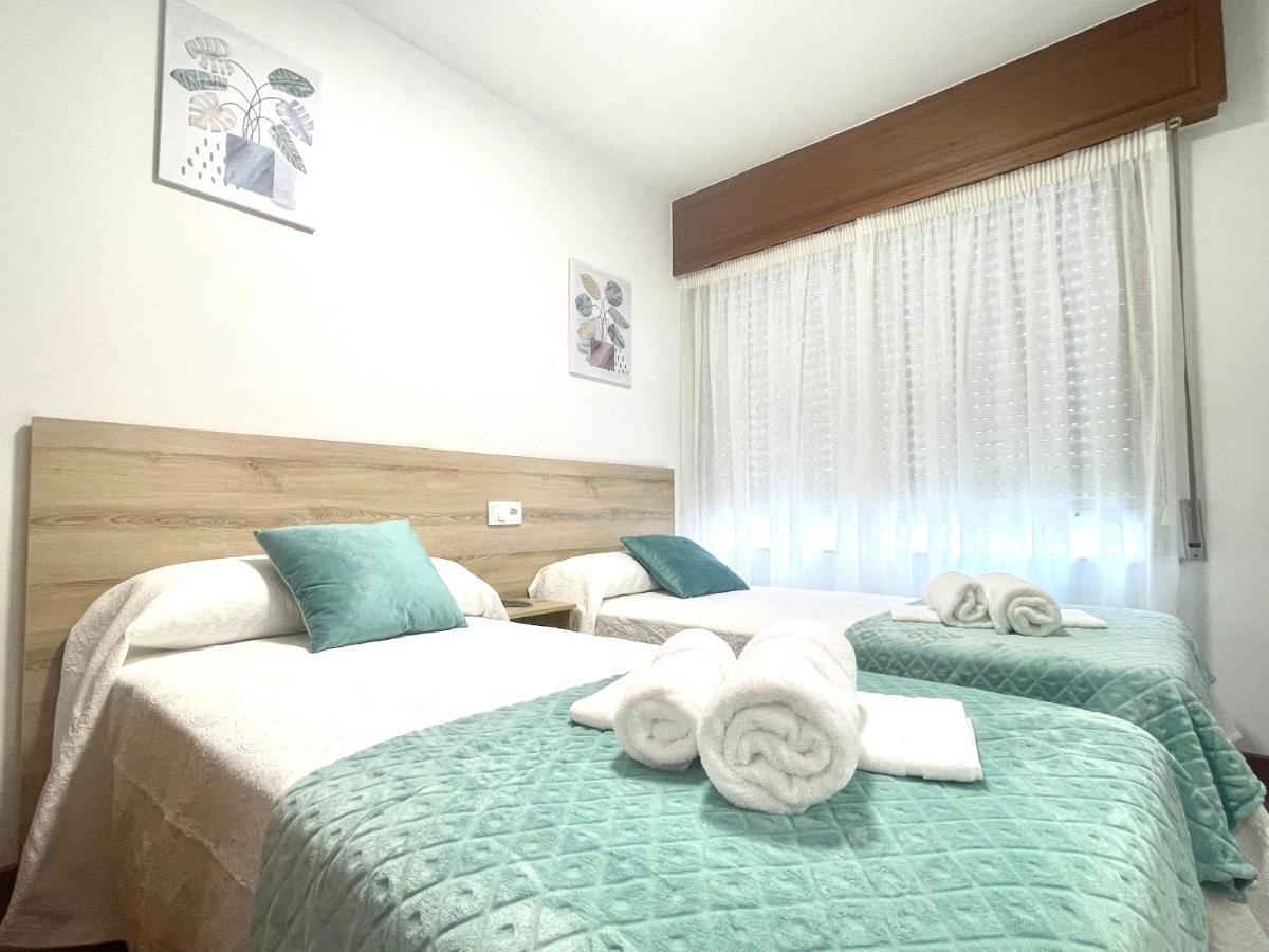 Pension O Camino Milladoiro Ames Exterior photo