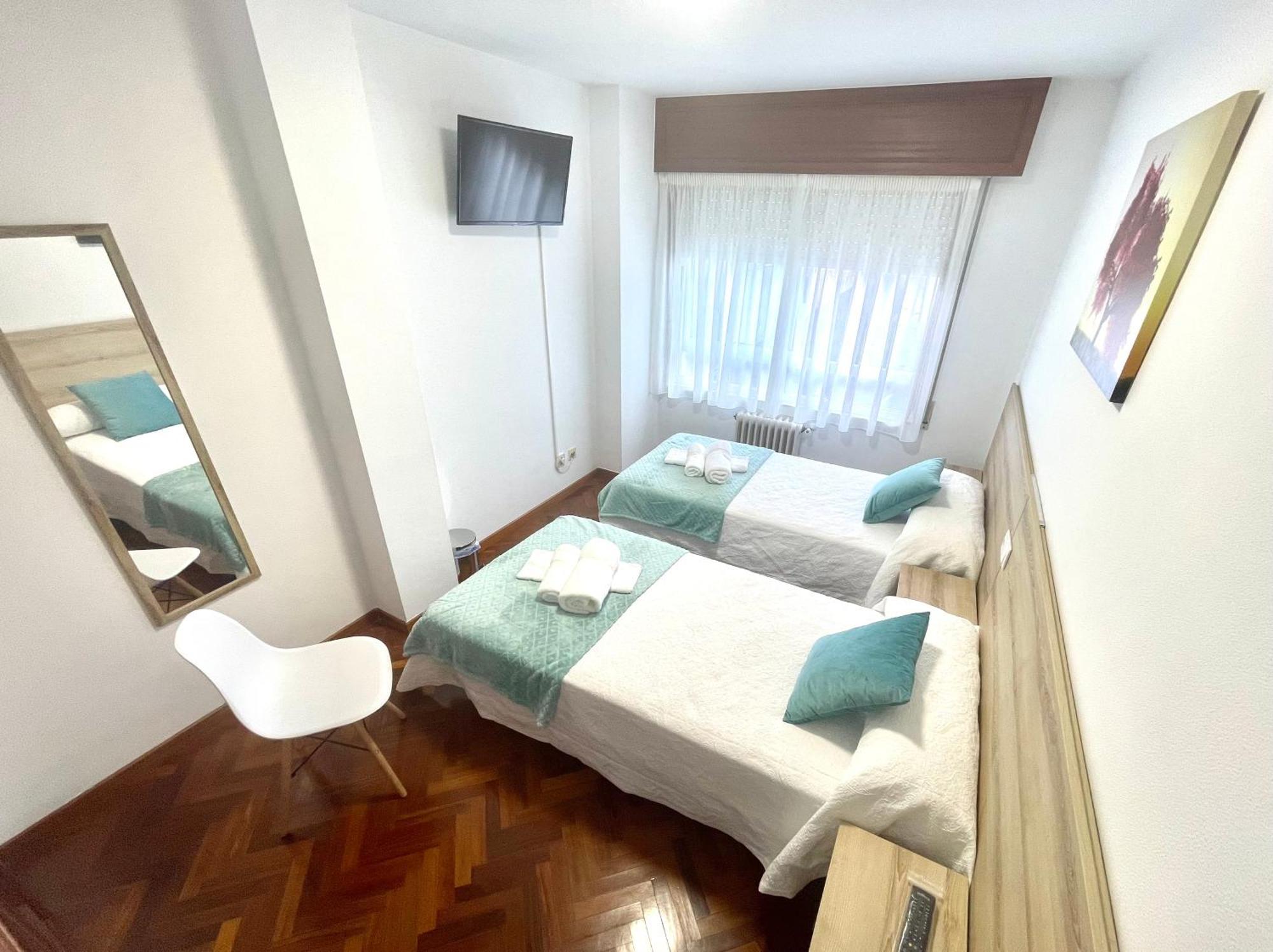 Pension O Camino Milladoiro Ames Exterior photo